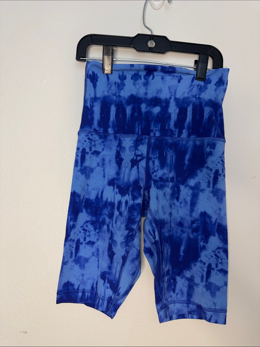 Lululemon Blue Tie-Dye High-Waist Bike Shorts